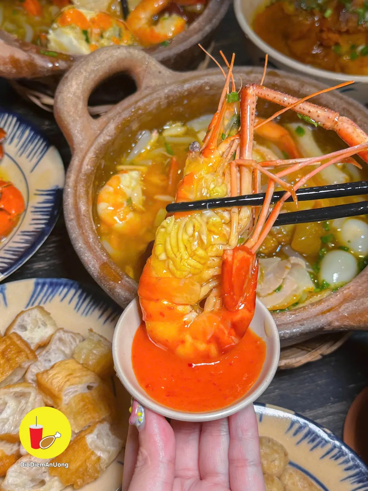 Ut Thao Crab Noodle Soup - 1