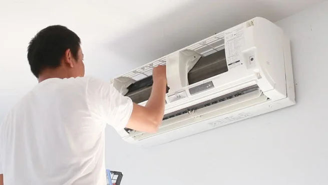 PEACE OF MIND AIR CONDITIONER CLEANING WITH "PEACE OF MIND" AIR CONDITIONER CLEANING SERVICE