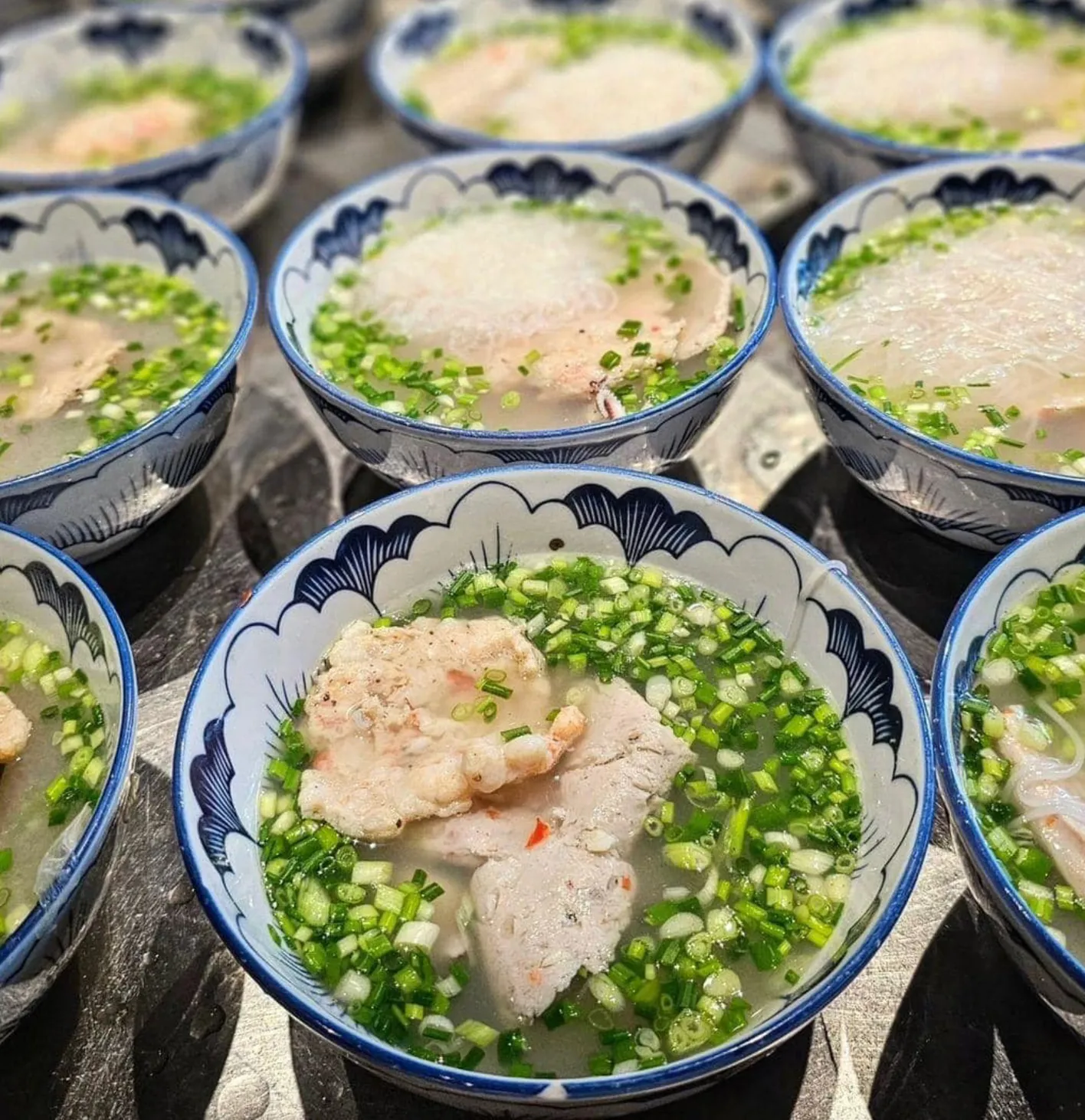 Bún Quậy KIẾN – XÂY Quận 1 - all