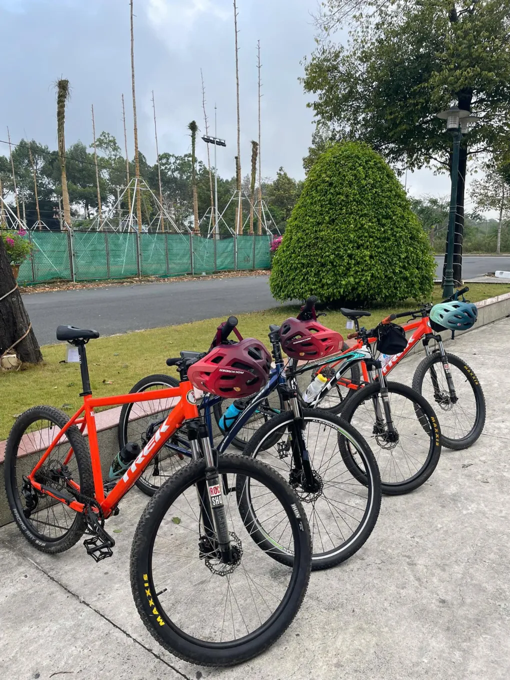 Sports Bicycle Rental Service – Saigon Center (Q1)