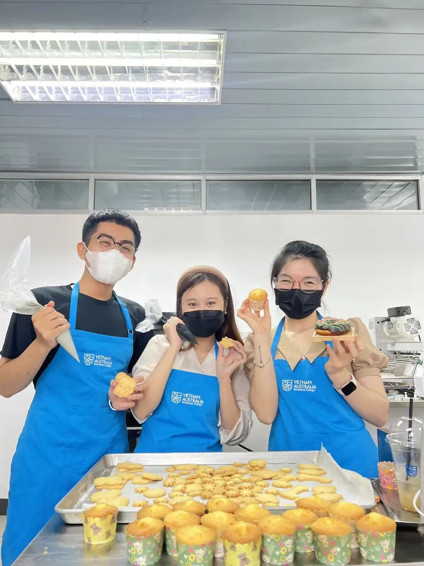 Exploring the sweet world: A comprehensive baking classes