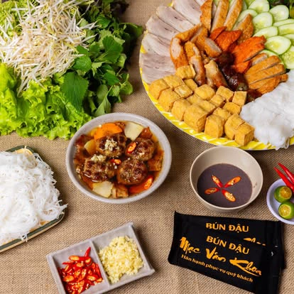 분더우 맘톰 Mac Van Khoa - all