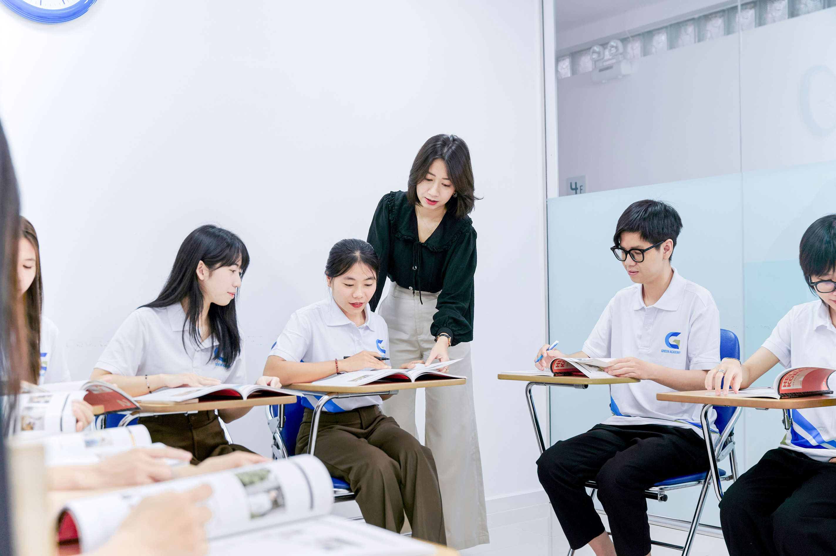 초급에서 고급까지, 단계별 한국어 클래스