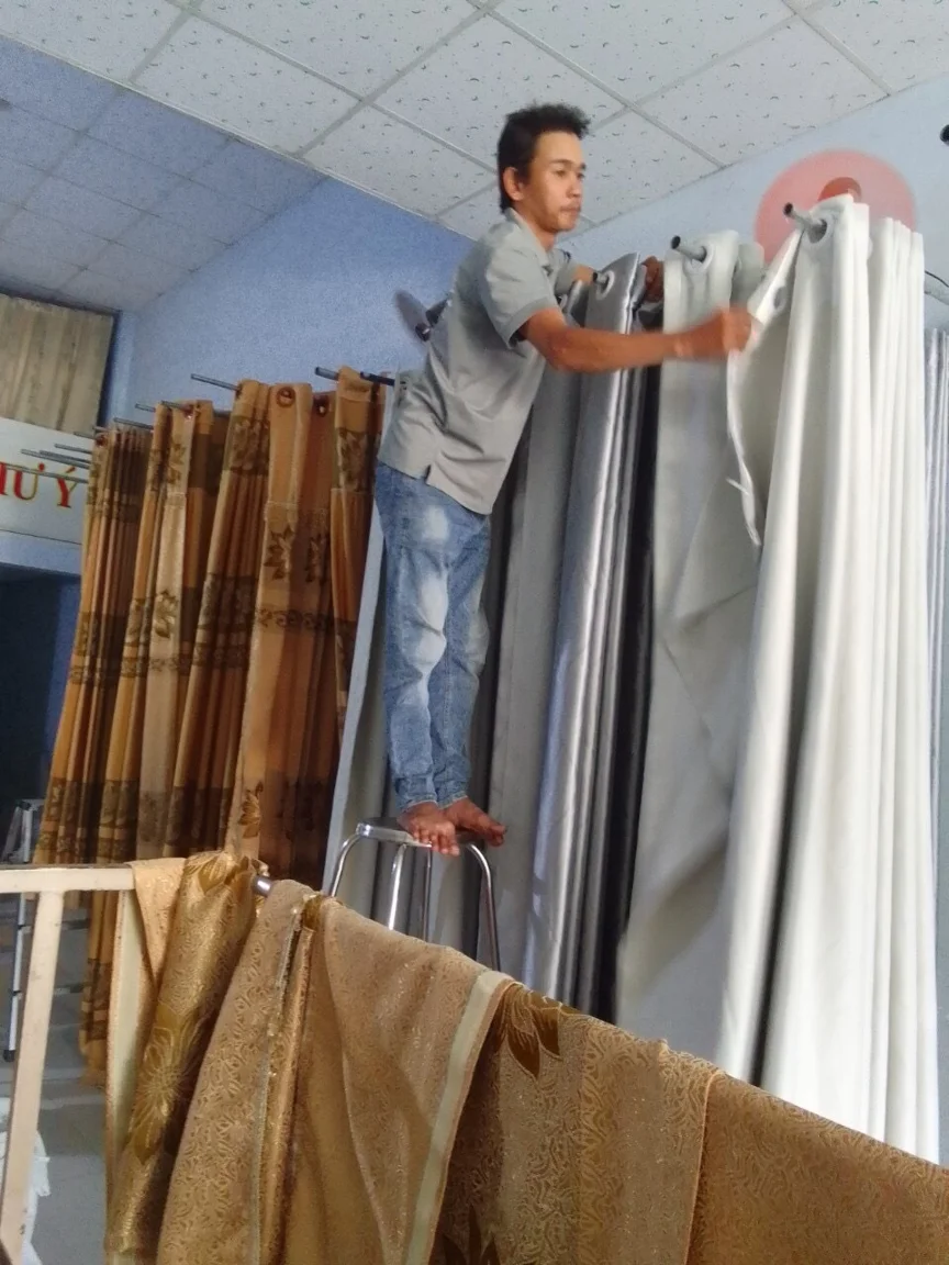 Professional curtain cleaning service at home in District 2 – Green House 24h - 2
