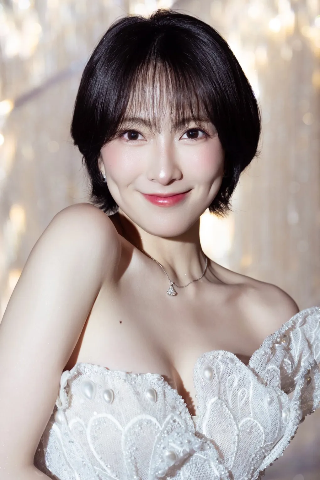 NHƯ QUỲNH 메이크업 - 파티 및 외출 메이크업, 광고, 뮤직 비디오, 신부까지 집으로 - 2