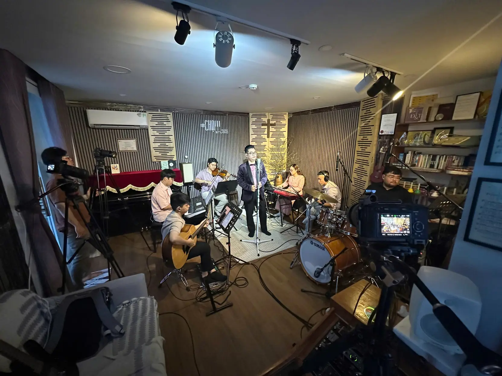 Transcending the limits of music – Professional recording, arranging, mastering services