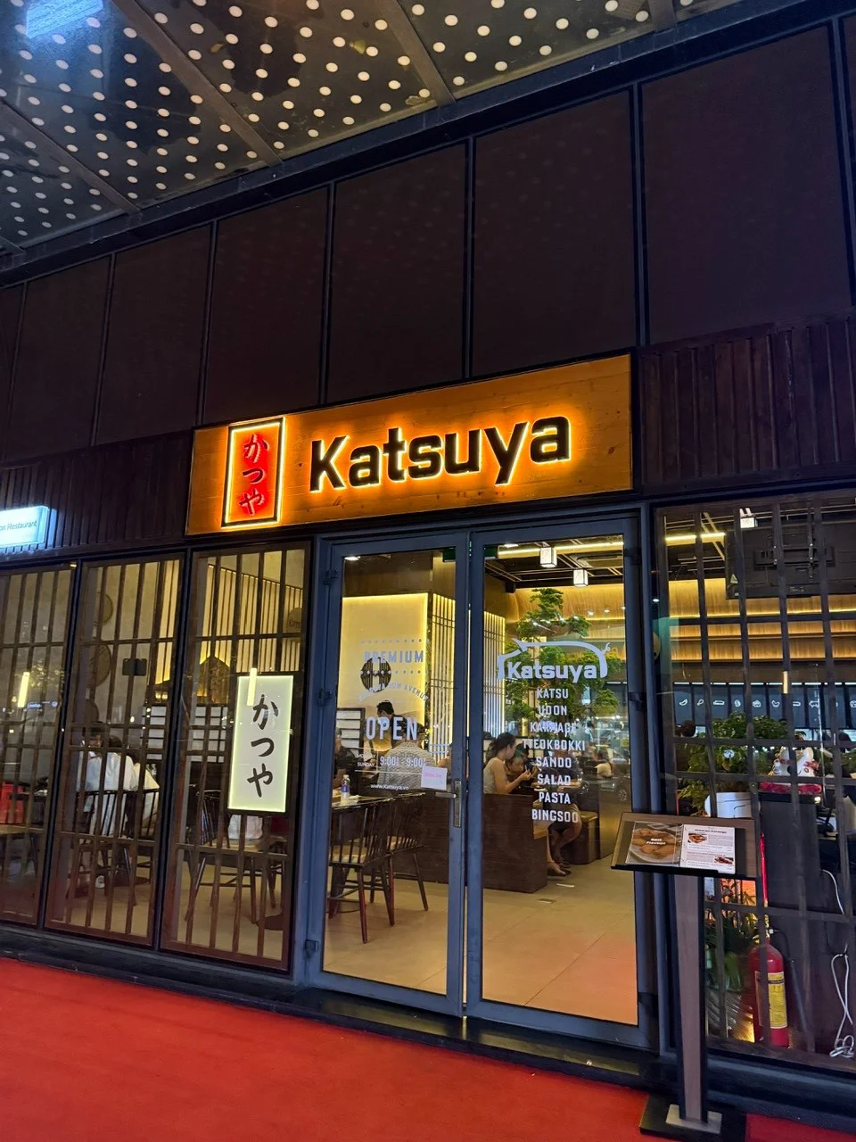 KATSUYA - Japanese Fusion Tonkatsu - all