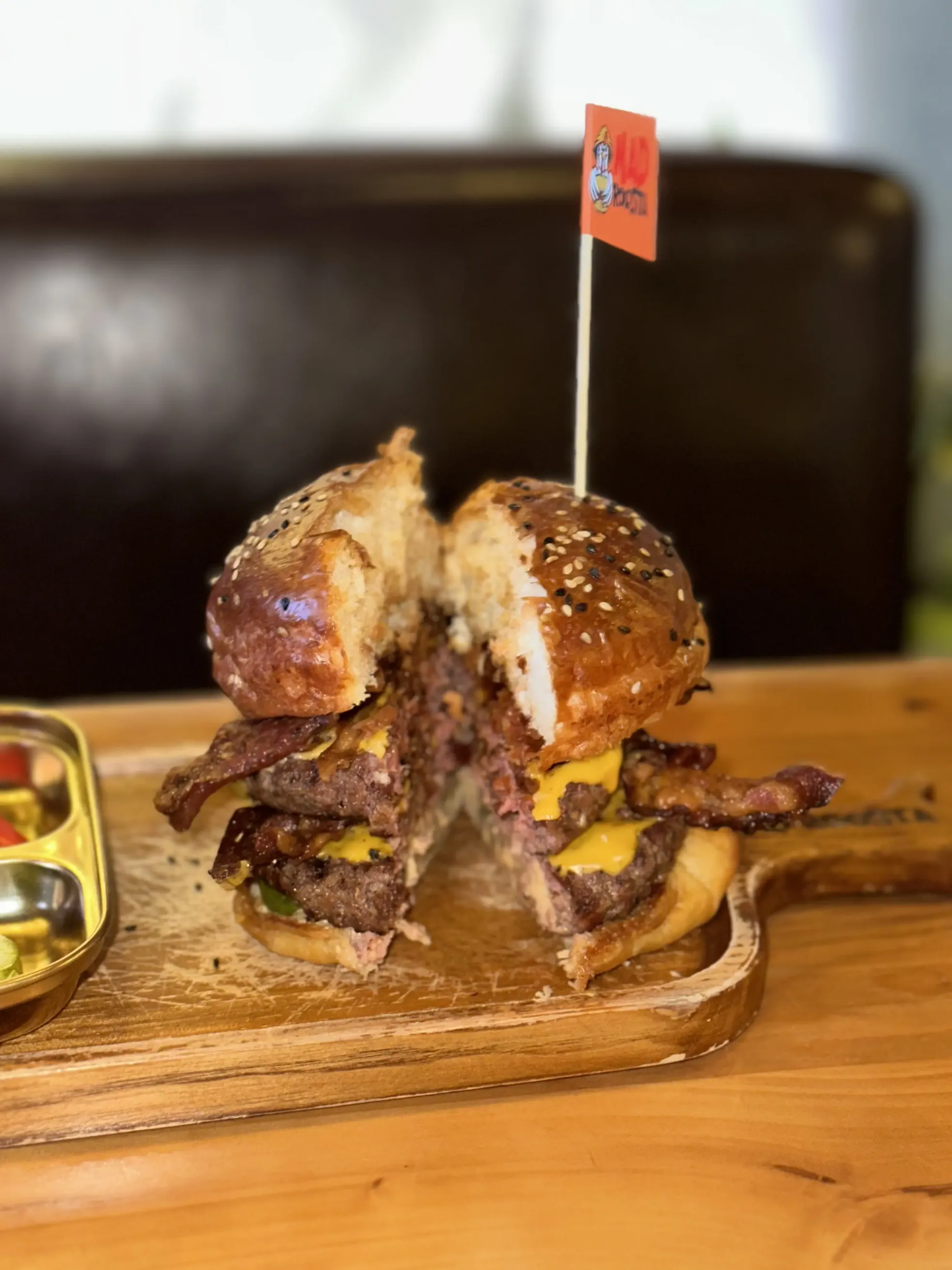 MAD ROOSTA | Burgers & Grill - all