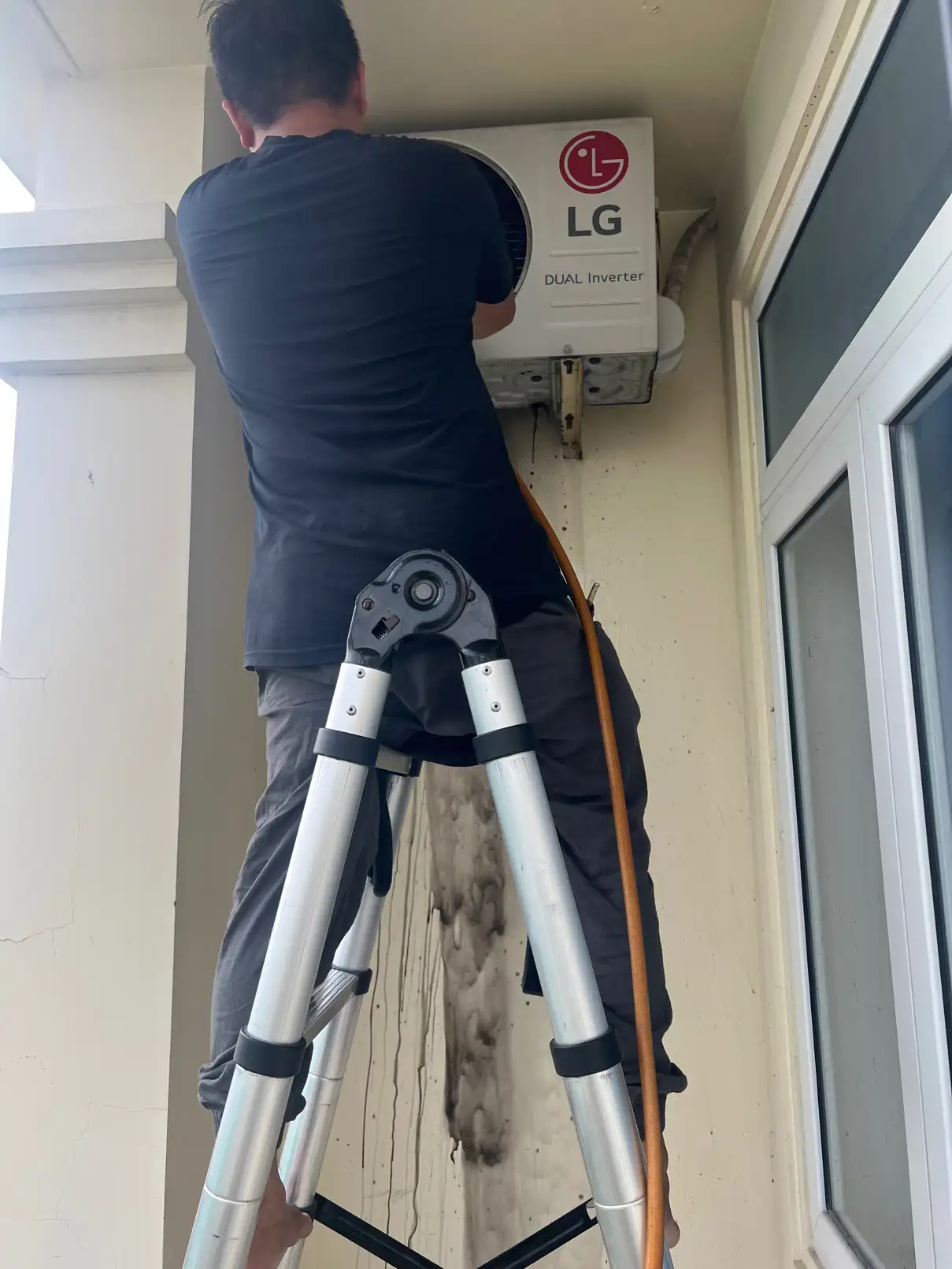 Air Conditioner, Washing Machine, Refrigerator Repair Services