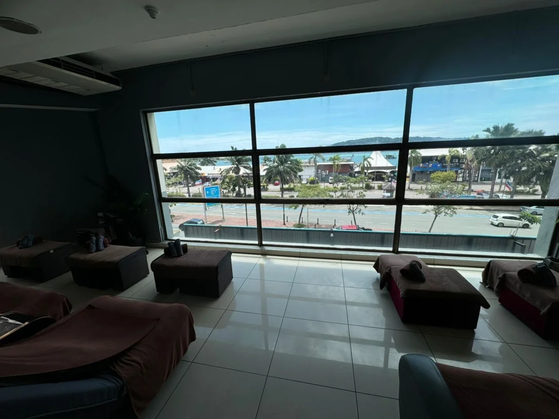 Enjoy the view with sunset and private room wirh your family😍 | Mali_Mali_Spa