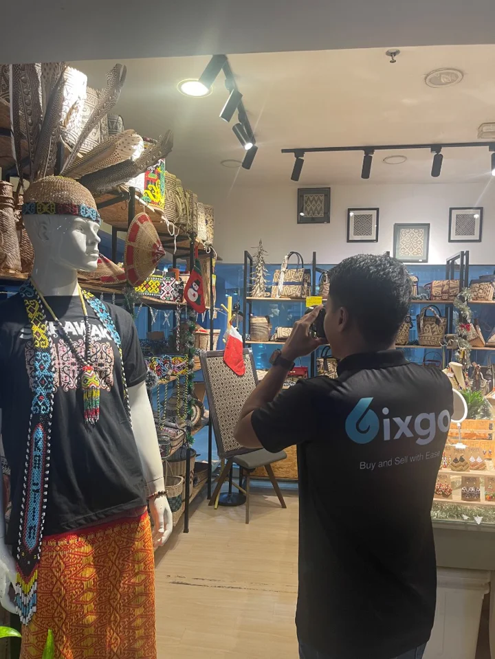 Today - 6ixgo team retake photo at our shops…
Hope you guys wait next posting about it 🙏🙏 | Mursyid_Yusof