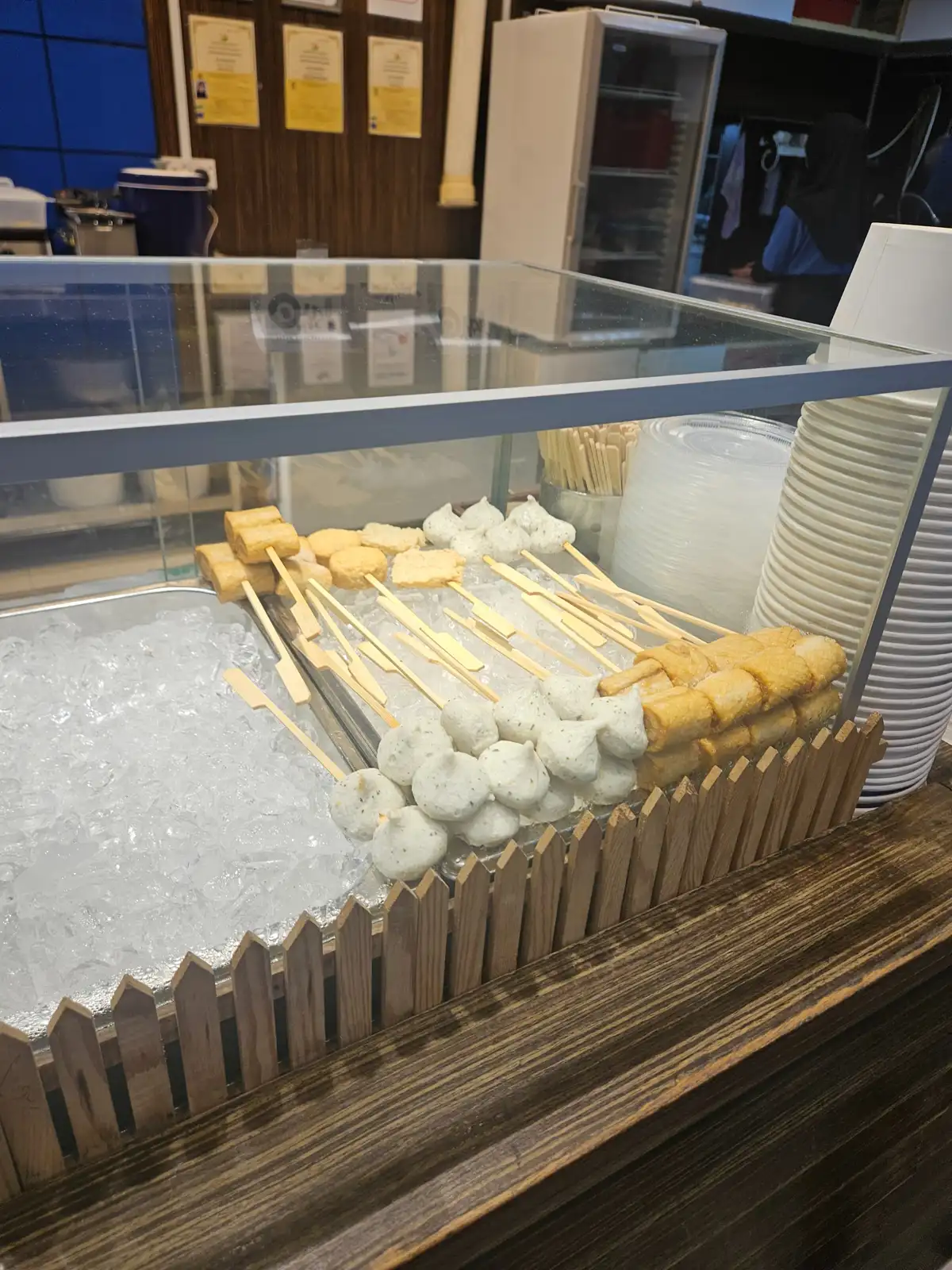 위즈마 메르데카에서 이발후 타코야끼 간식타임~^^ 입천장이 벗겨져도 맛있네요!! | RickyBOB