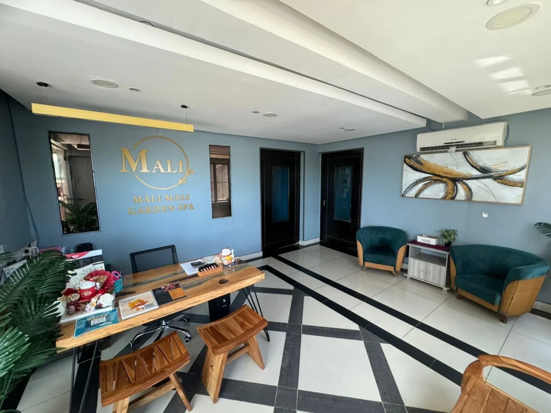 Enjoy the view with sunset and private room wirh your family😍 | Mali_Mali_Spa